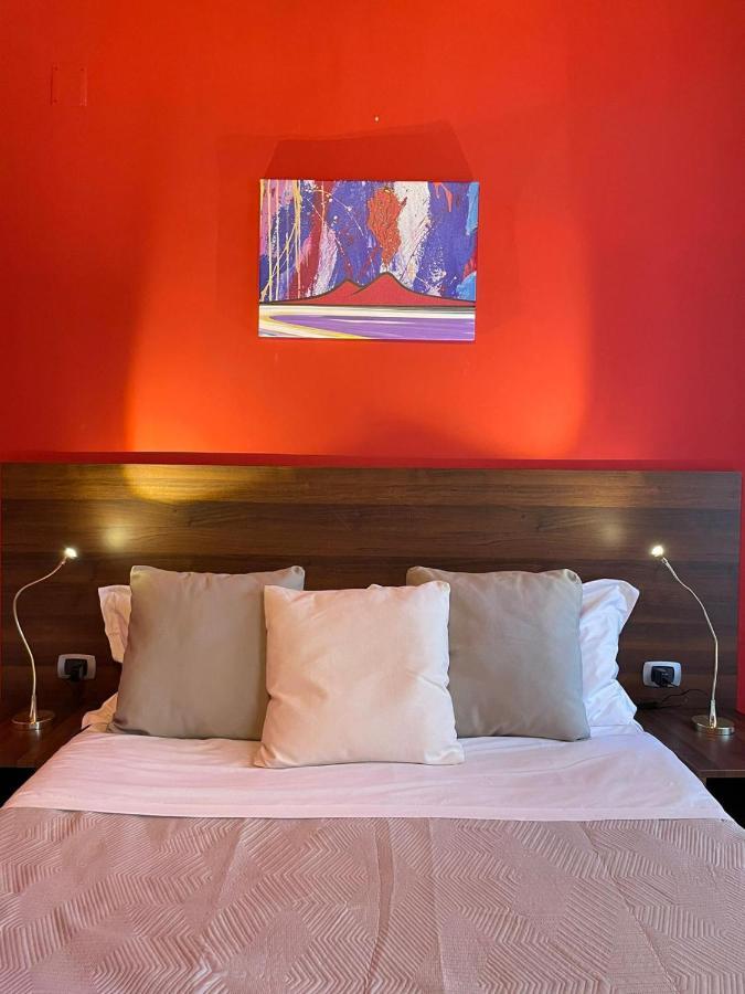 Holiday Naples Art Rooms Екстериор снимка
