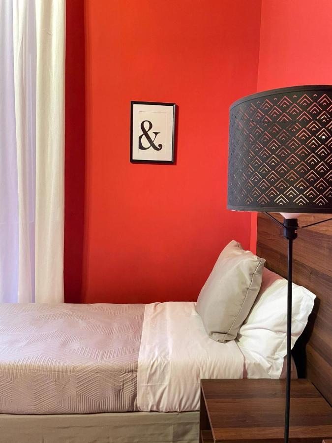 Holiday Naples Art Rooms Екстериор снимка